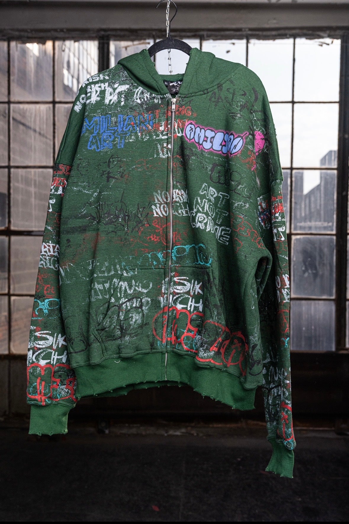 AMILLY ART GREEN